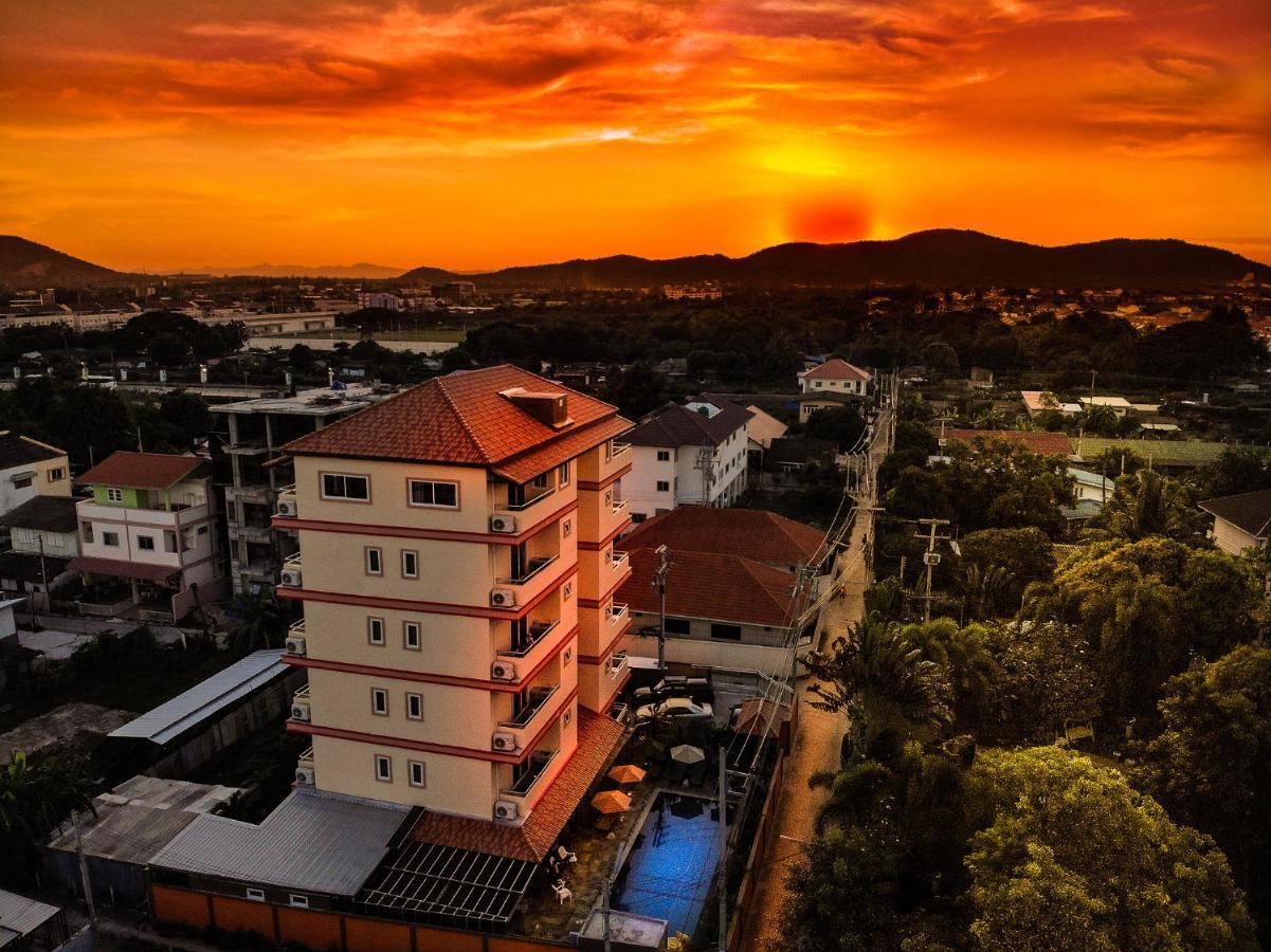 Sky Villa Hua Hin Guesthouse - Adults-Only Экстерьер фото