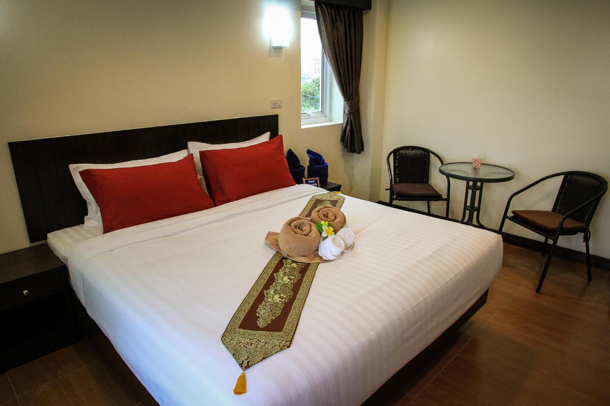 Sky Villa Hua Hin Guesthouse - Adults-Only Экстерьер фото