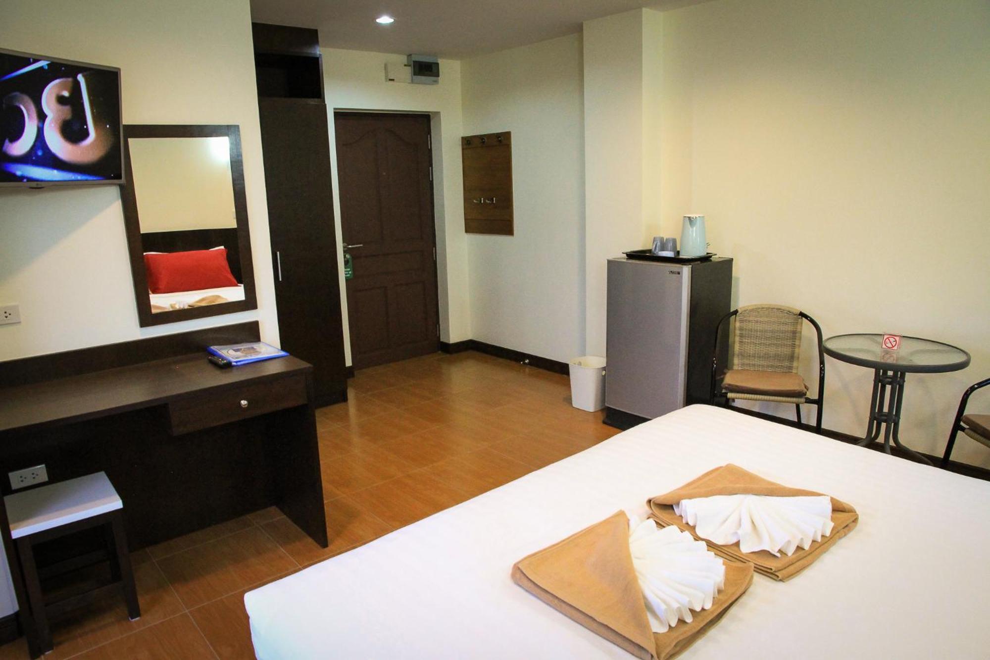 Sky Villa Hua Hin Guesthouse - Adults-Only Экстерьер фото